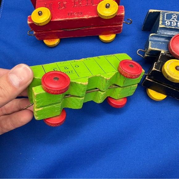 Vintage Strombecker Set of 4 Train and cars - Picture 7 of 9